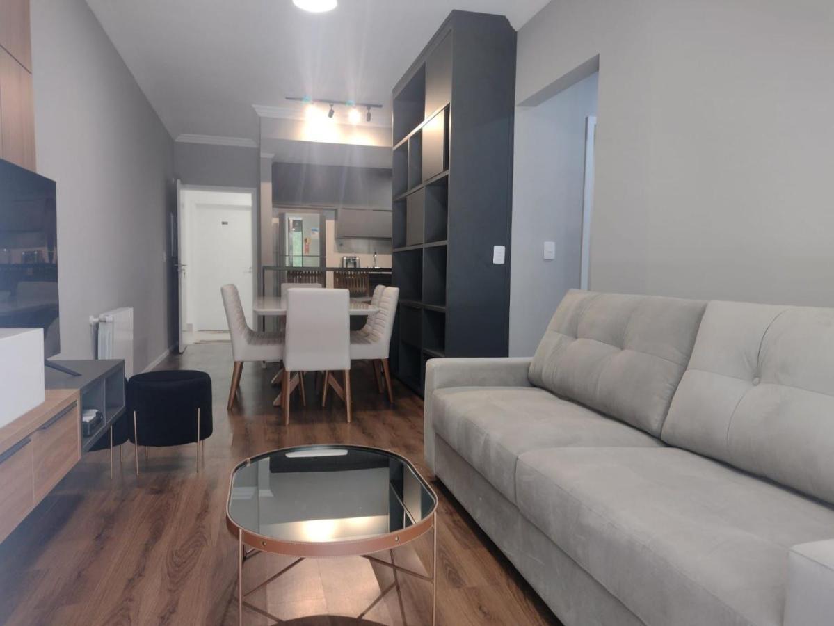 Apartamento Quatro Estações Hospeda: Elegant Retreat Near Baden Baden *